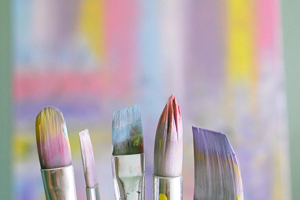 Bold, Bright, and Beautiful: The Signature Traits of Acrylic Painting